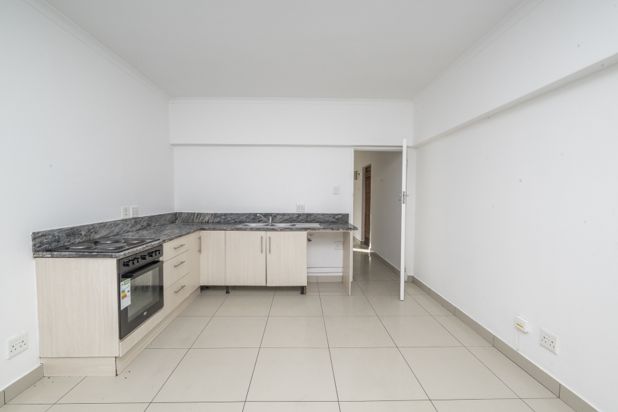 1 Bedroom Property for Sale in Heathfield Western Cape